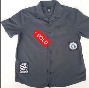 SOLD....RVCA Black Men's Shirt XL